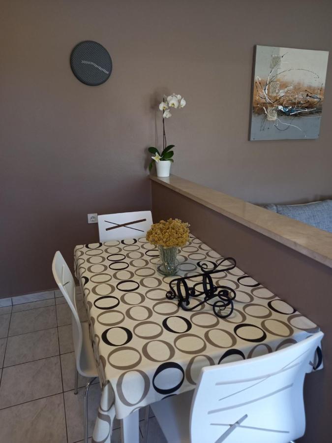Banjol Apartman Katica מראה חיצוני תמונה