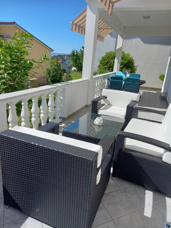 Banjol Apartman Katica מראה חיצוני תמונה
