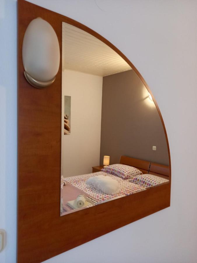 Banjol Apartman Katica מראה חיצוני תמונה