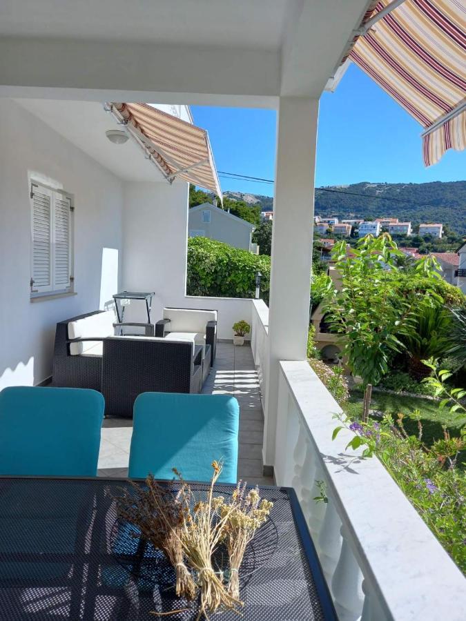 Banjol Apartman Katica מראה חיצוני תמונה